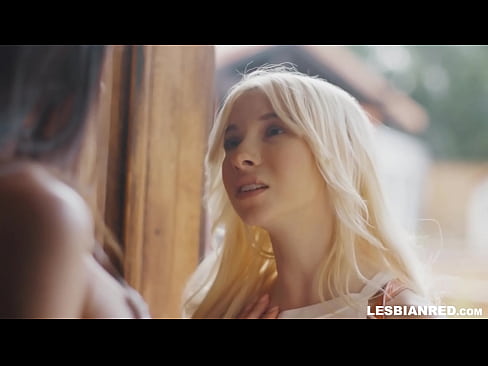❤️ Qiz bir necha oydan keyin uyga keladi va o'gay onasining mushukini yeydi ❌ Anal pornoda bizda ﹏