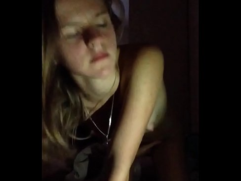 ❤️ Qiz onanizm bilan shug'ullanadi ❌ Anal pornoda bizda ﹏