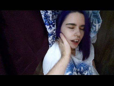 ❤️ Shkafda mening singlimni topib, unga yordam berdi ❌ Anal pornoda bizda ﹏